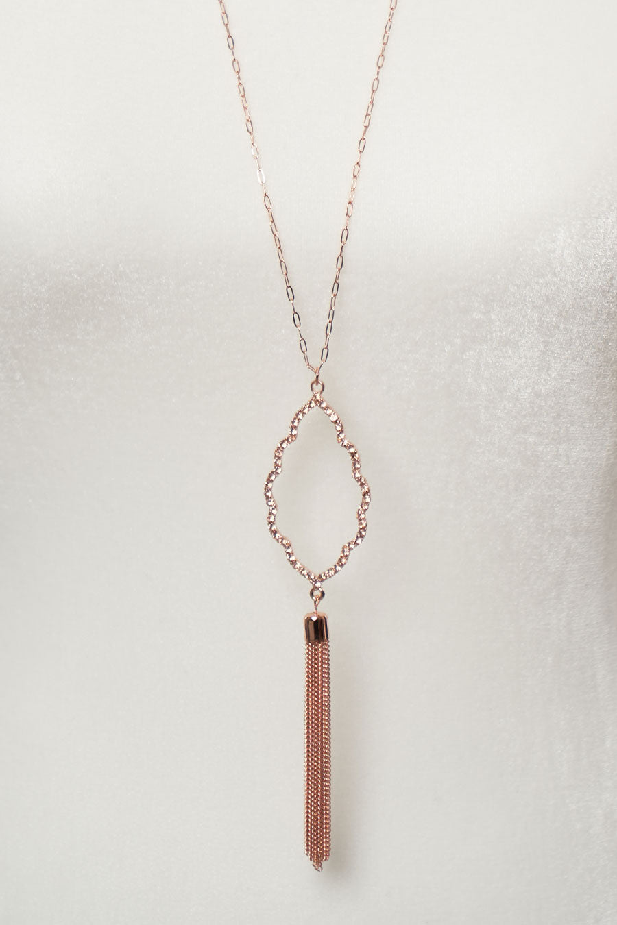 Dramatic Impressions Necklace Front