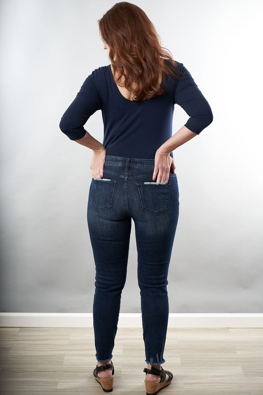 Kan Can Dark Wash Mid Rise Skinny Jeans Back
